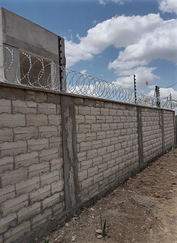 razor wire fences in Kenya